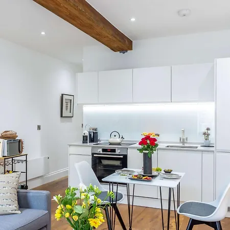 1 Bed In 82293
